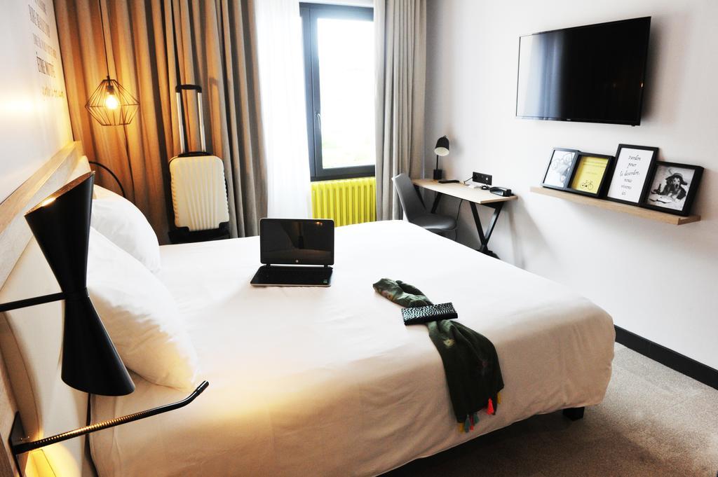 Urban Style Hotel De France Ванн Екстер'єр фото