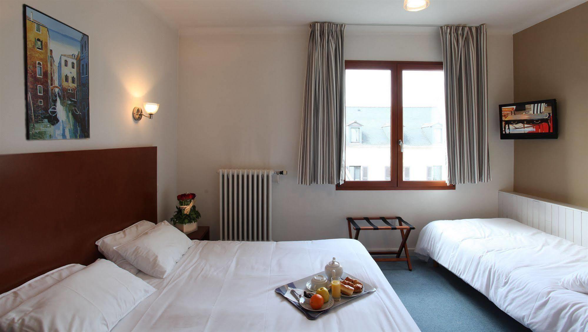 Urban Style Hotel De France Ванн Екстер'єр фото