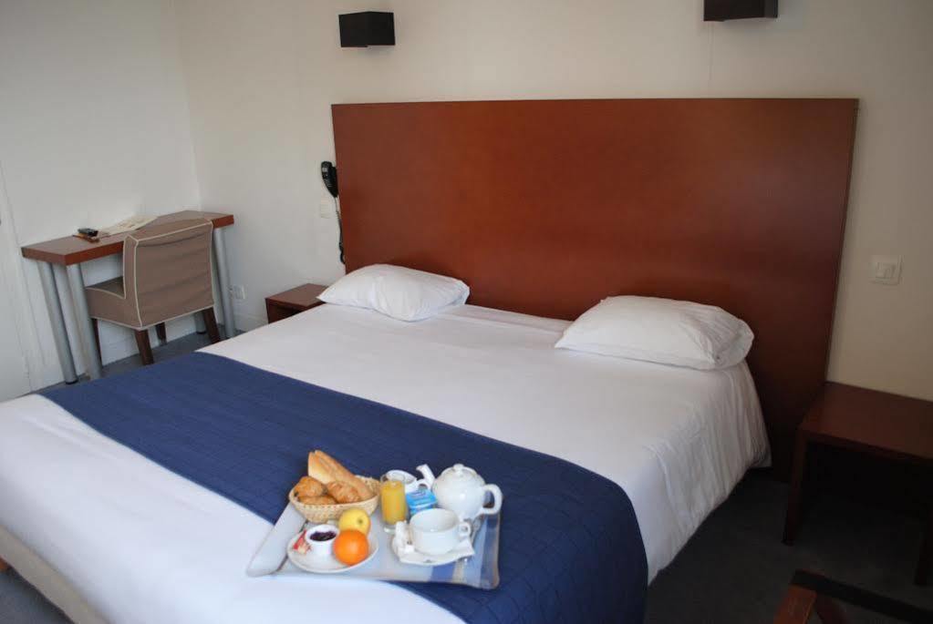Urban Style Hotel De France Ванн Екстер'єр фото