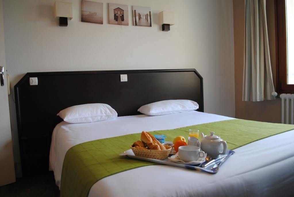 Urban Style Hotel De France Ванн Екстер'єр фото