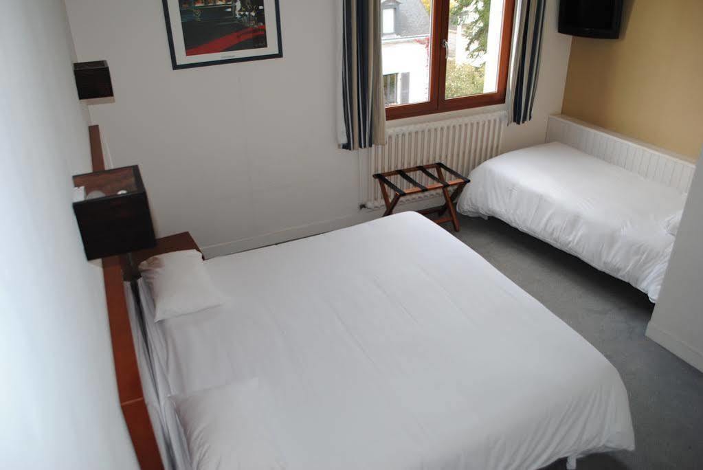 Urban Style Hotel De France Ванн Екстер'єр фото
